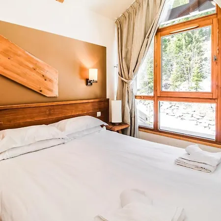 Appartamento Two Internally Connecting 2-bed With Shared Private Entrance *