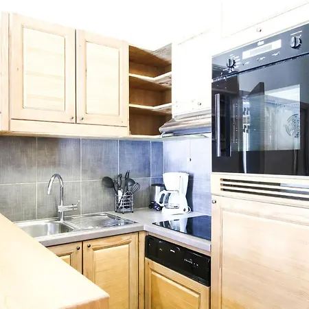 Two Internally Connecting 2-bed With Shared Private Entrance Flaine